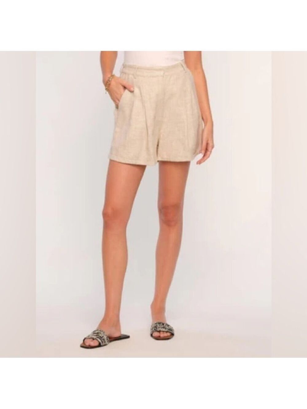 Sophie Rue Minimalist Neutral Shorts Quiet Luxury Size Medium
